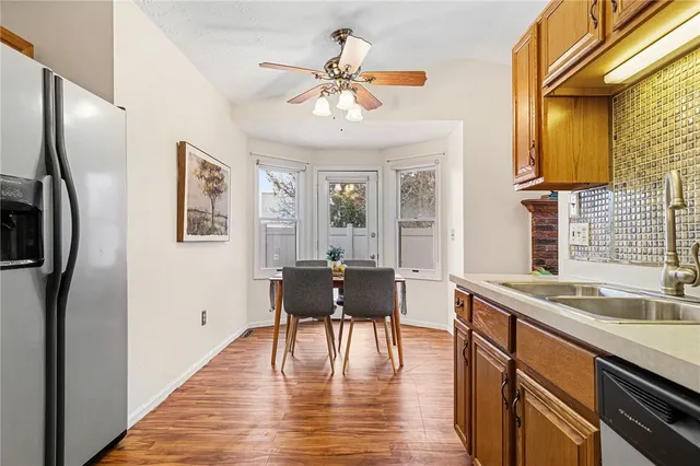 $179,900 | 2 Flower Dale Drive, Greece, NY 14626