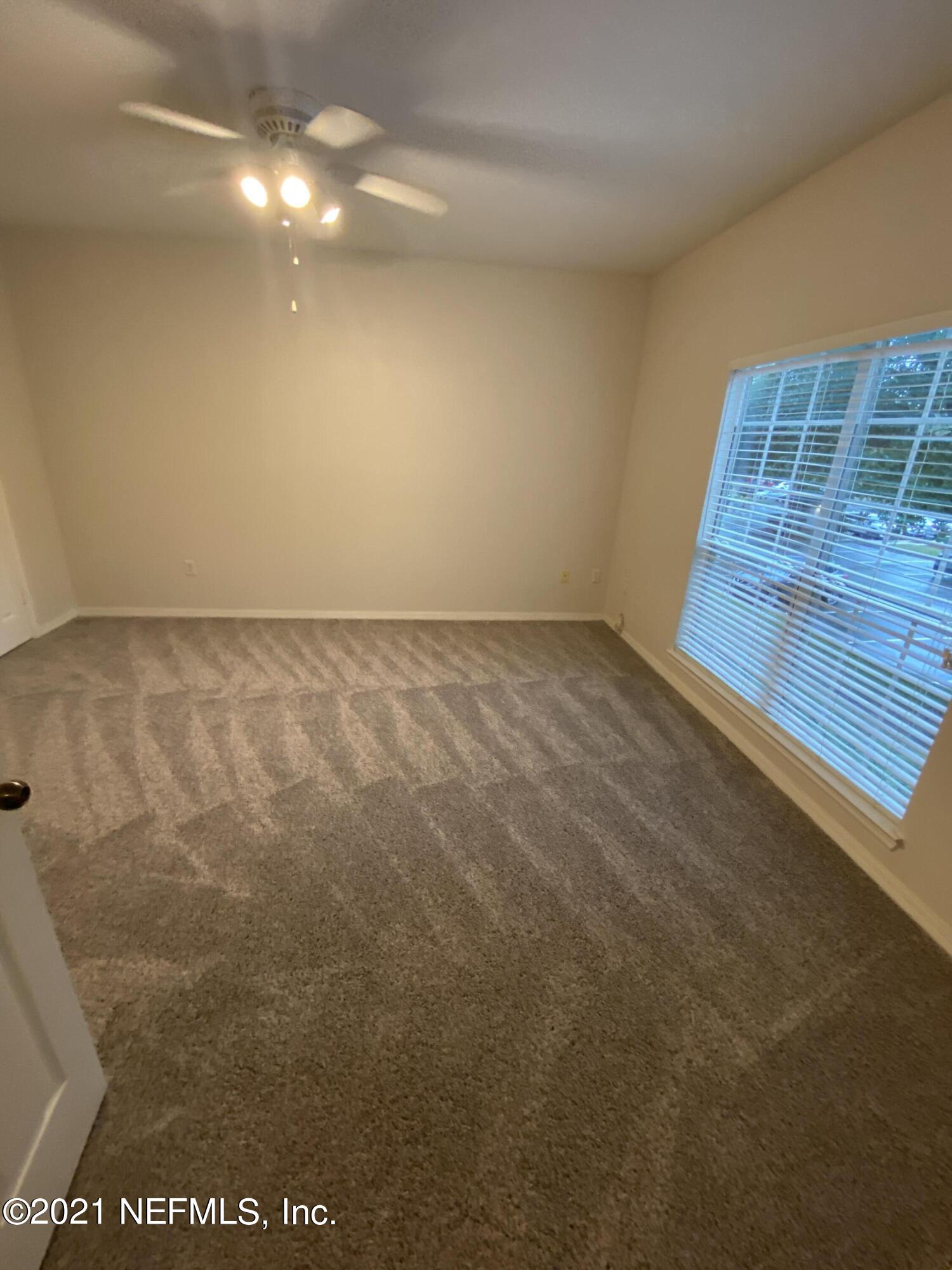 7800 Point Meadows Drive, Unit 422 Jacksonville, FL 32256 - Photo 16 of 38 a view of an empty room