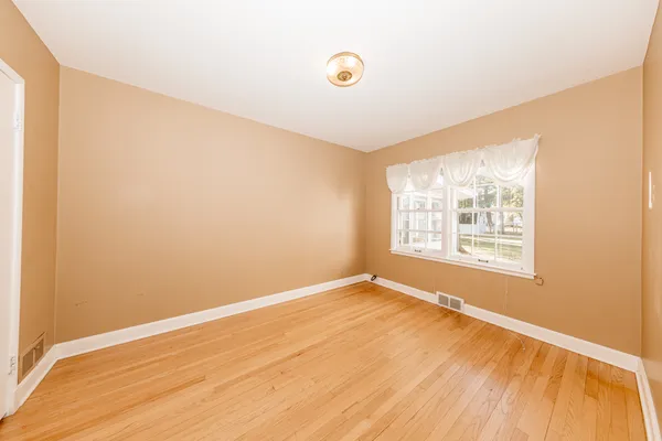 $334,850 | 113 West Water Street, Princeton, WI 54968