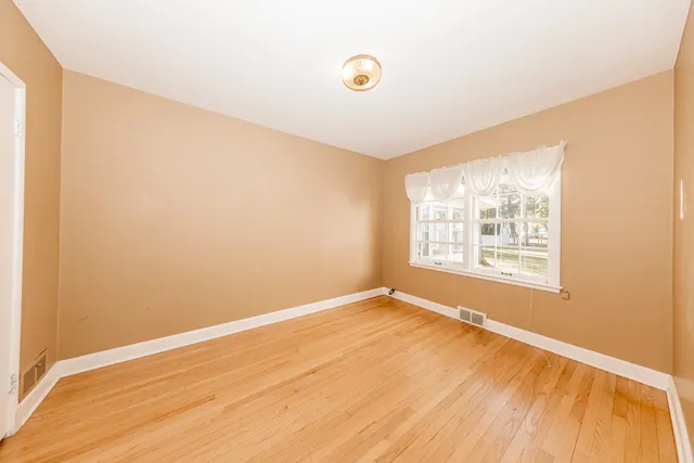 $334,850 | 113 West Water Street, Princeton, WI 54968