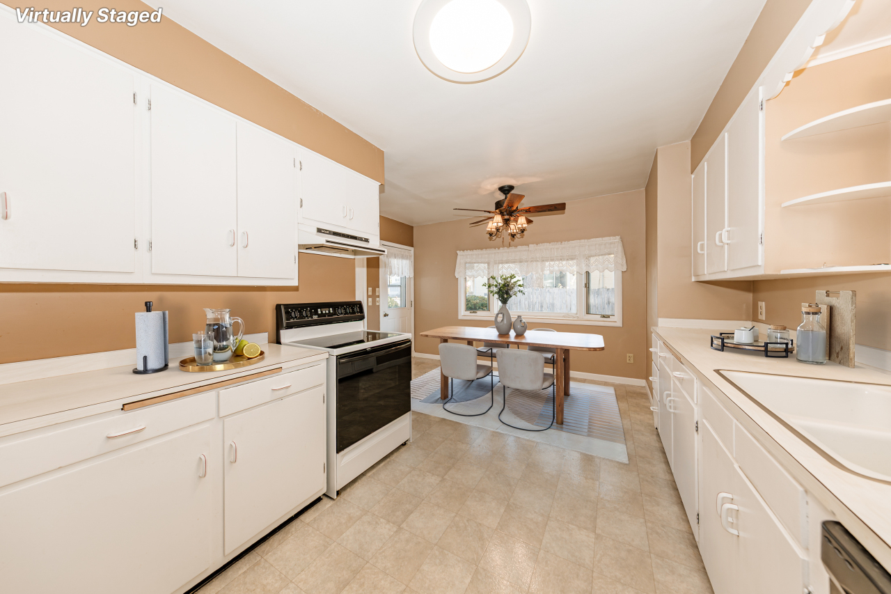 113 West Water Street Princeton, WI 54968 - Photo 17 of 42 kitchen