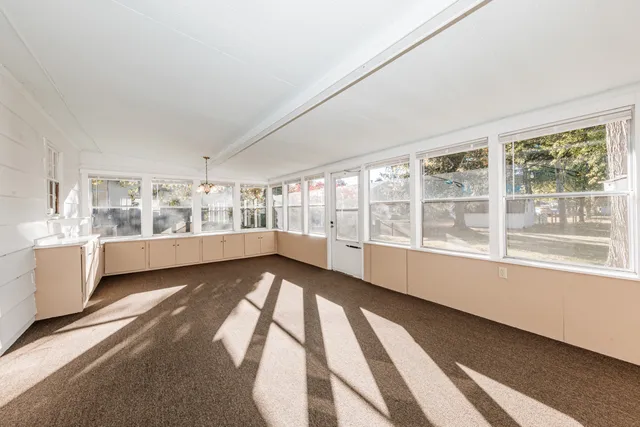 $334,850 | 113 West Water Street, Princeton, WI 54968