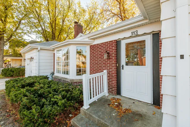 $334,850 | 113 West Water Street, Princeton, WI 54968