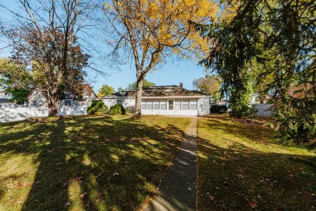 $334,850 | 113 West Water Street, Princeton, WI 54968