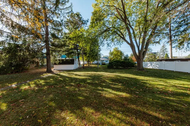 $334,850 | 113 West Water Street, Princeton, WI 54968