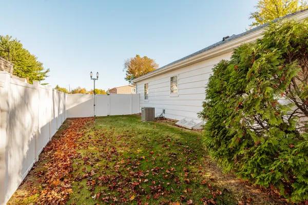 $334,850 | 113 West Water Street, Princeton, WI 54968