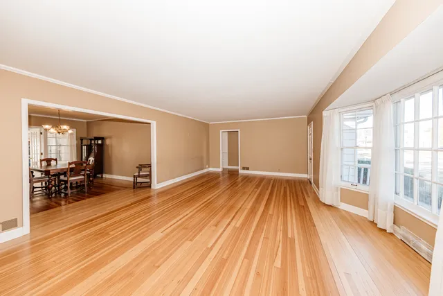 $334,850 | 113 West Water Street, Princeton, WI 54968