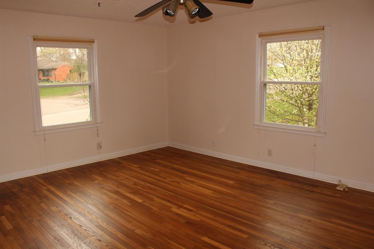 1041 Castleton Way Lexington, KY 40517 - Photo 17 of 20 Photo 17