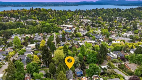 $1,250,000 | 2511 East Roy Street, Seattle, WA 98112