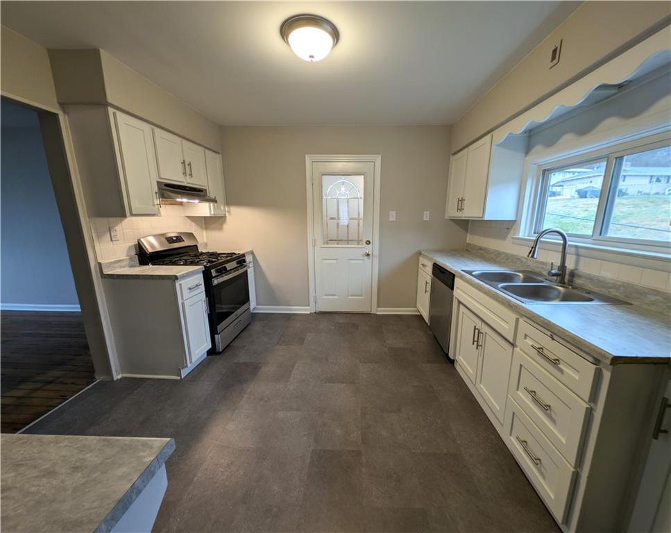 752 Crawford Road Fredericktown, PA 15333 - Photo 12 of 22