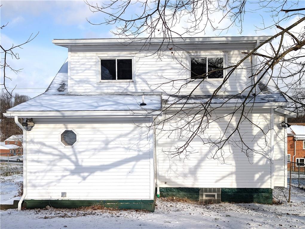 752 Crawford Road Fredericktown, PA 15333 - Photo 3 of 22