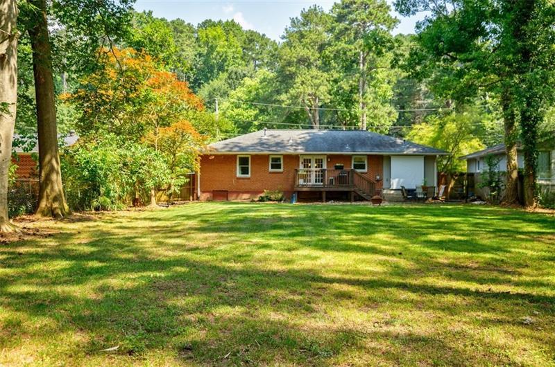 2343 Hunting Valley Drive Decatur, GA 30033 - Photo 48 of 71 a front view of house with yard and green space