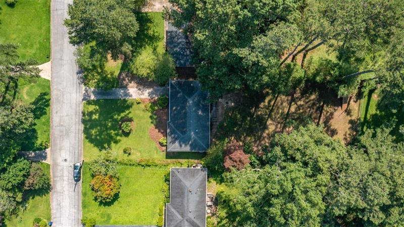 2343 Hunting Valley Drive Decatur, GA 30033 - Photo 60 of 71 an aerial view of a yard