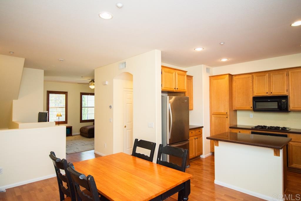 2248 Huntington Point Road, Unit 78 Chula Vista, CA 91914 - Photo 3 of 25