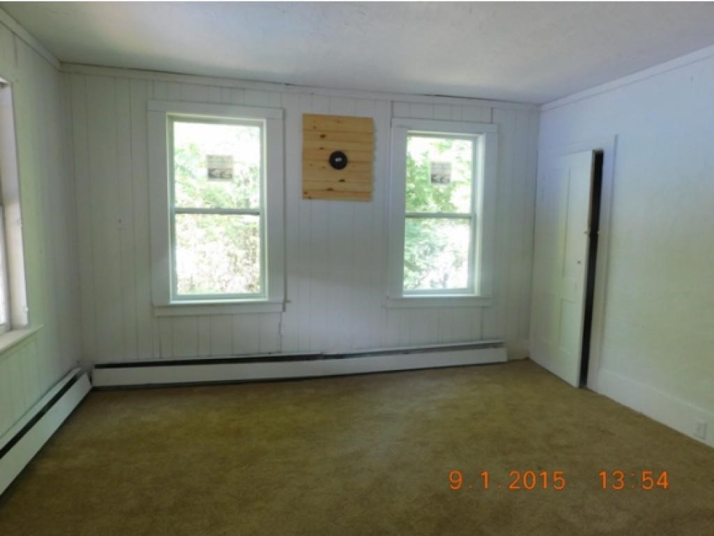 20 Chester Road Springfield, VT 05156 - Photo 8 of 10