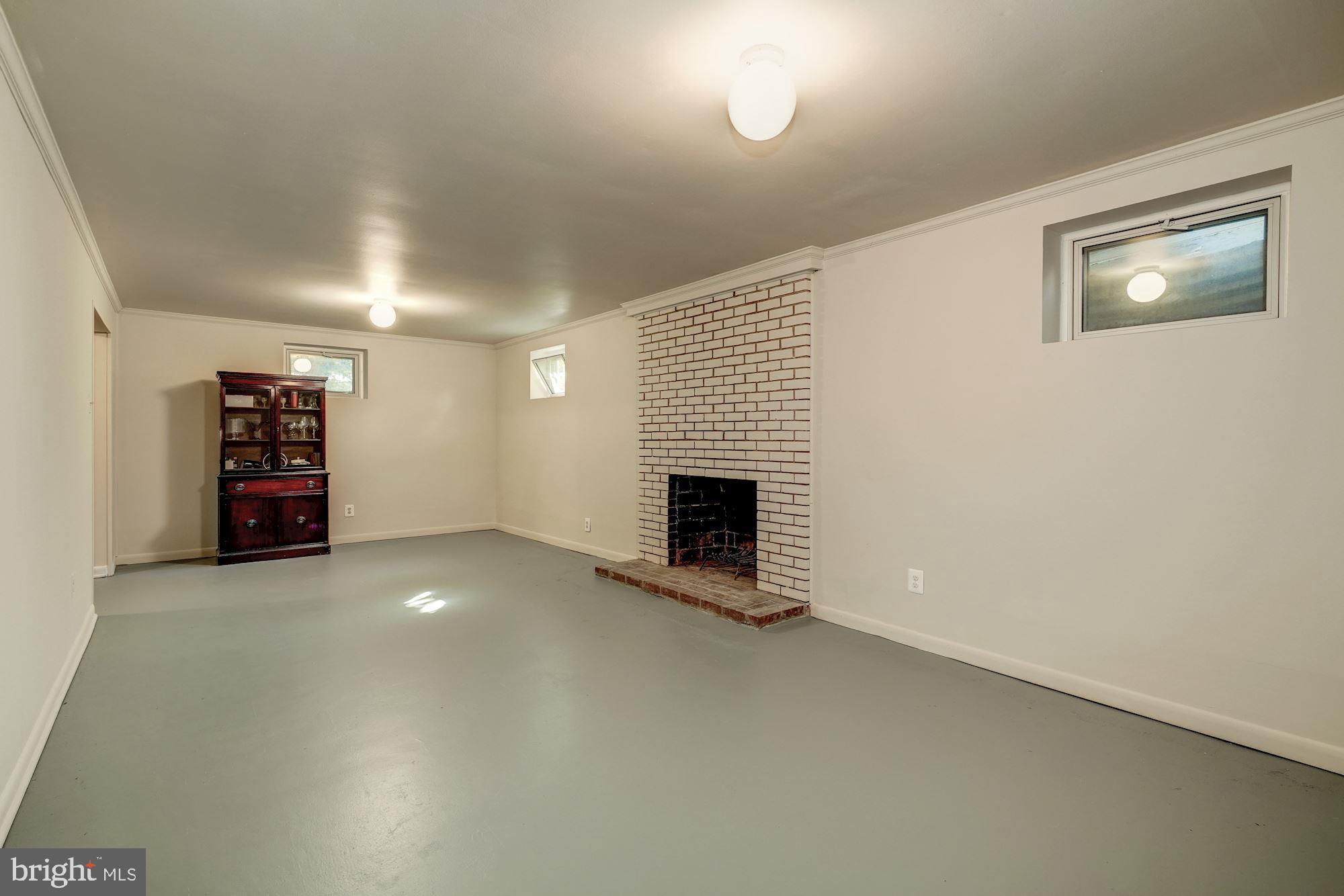 3108 Russell Road Alexandria, VA 22305 - Photo 27 of 45 Finished LL rec room