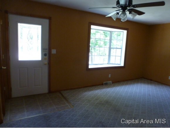 1825 Denton Street Springfield, IL 62702 - Photo 2 of 17