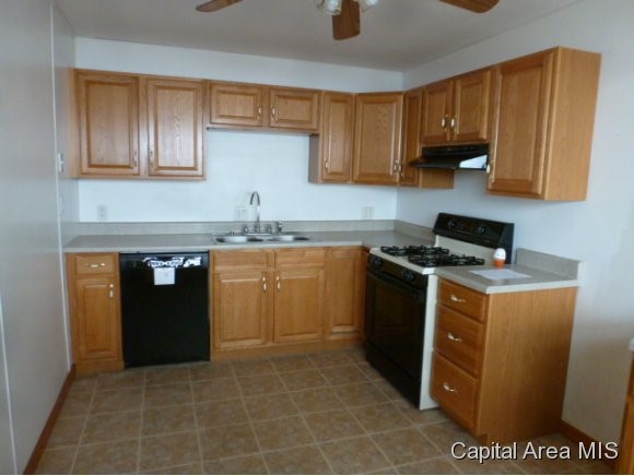 1825 Denton Street Springfield, IL 62702 - Photo 4 of 17