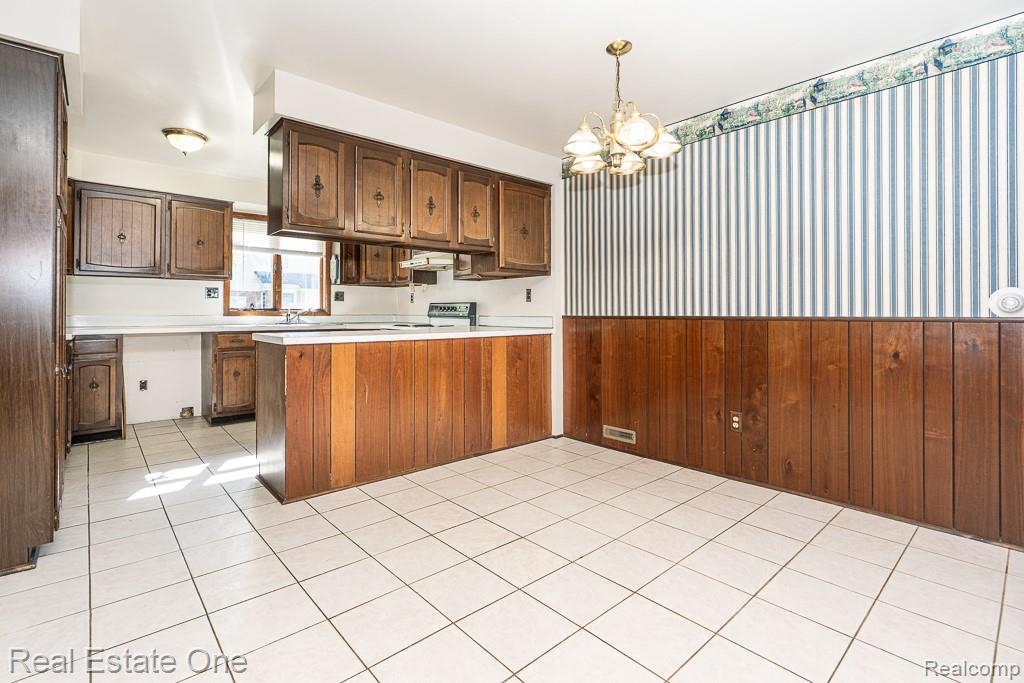 1480 East Hamlin Road Rochester Hills, MI 48307 - Photo 11 of 50