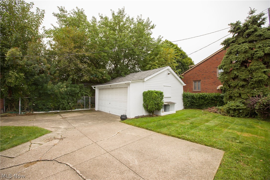 3734 Warren Road Cleveland, OH 44111 - Photo 29 of 33 Gallery Image 29