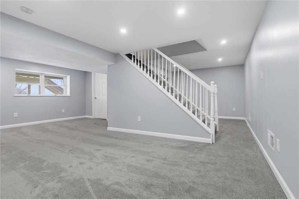 210 Seanor Road Irwin, PA 15642 - Photo 31 of 50