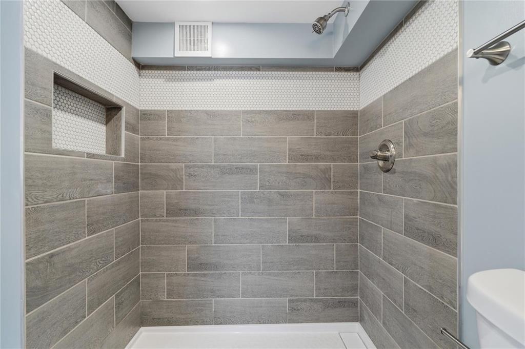 210 Seanor Road Irwin, PA 15642 - Photo 44 of 50