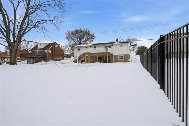 $275,000 | 210 Seanor Road, Irwin, PA 15642