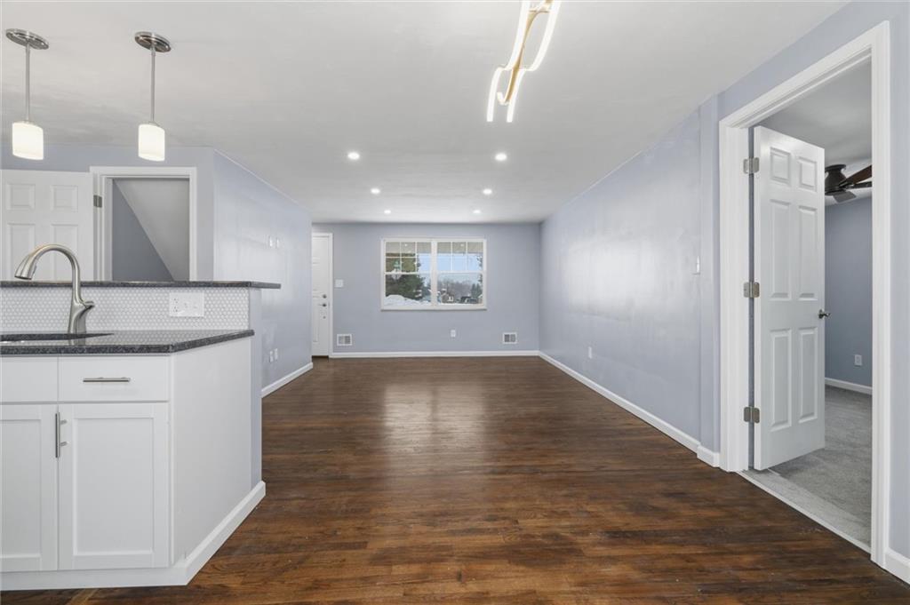 210 Seanor Road Irwin, PA 15642 - Photo 10 of 50