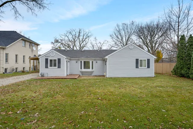 $4,500 | 9059 Oneill Drive, Burr Ridge, IL 60527