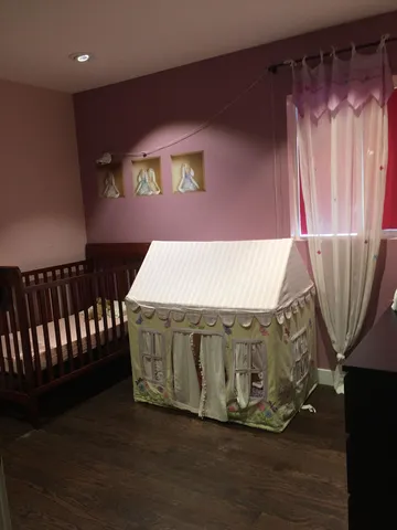 $3,900 | 9059 Oneill Drive, Burr Ridge, IL 60527