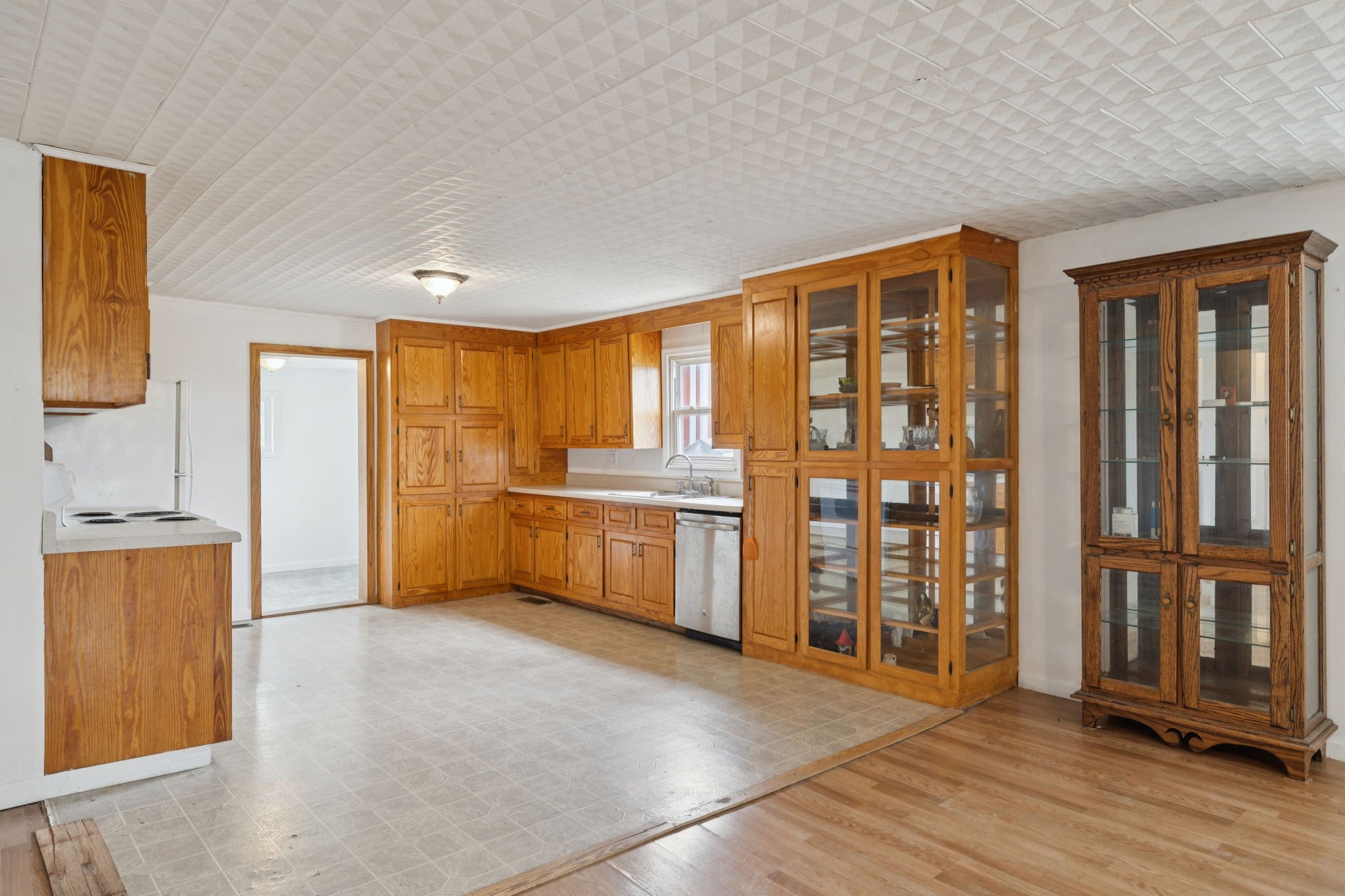 4025 Cowhorne Hollow Road Prospect, TN 38477 - Photo 11 of 55