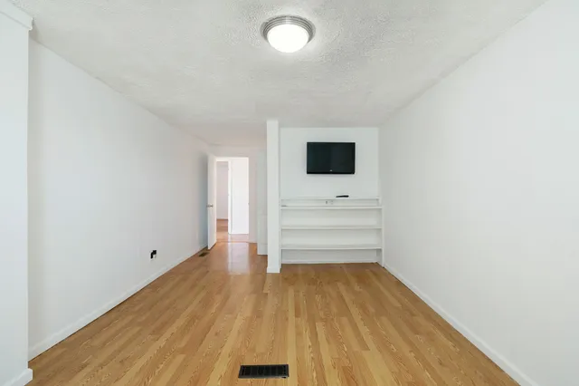 $340,000 | 4025 Cowhorne Hollow Road, Prospect, TN 38477