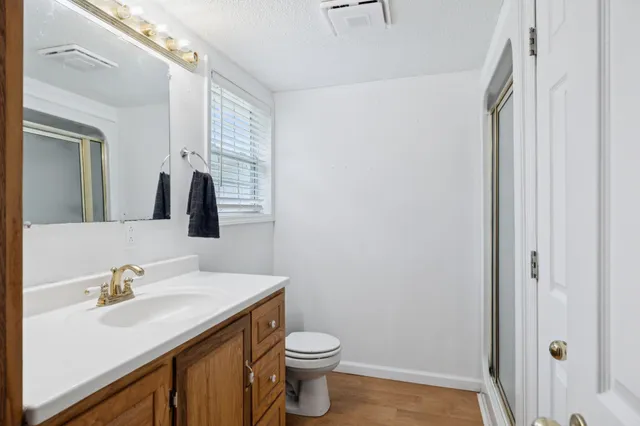 $340,000 | 4025 Cowhorne Hollow Road, Prospect, TN 38477