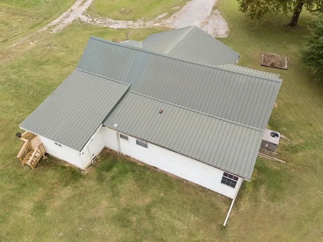 $340,000 | 4025 Cowhorne Hollow Road, Prospect, TN 38477