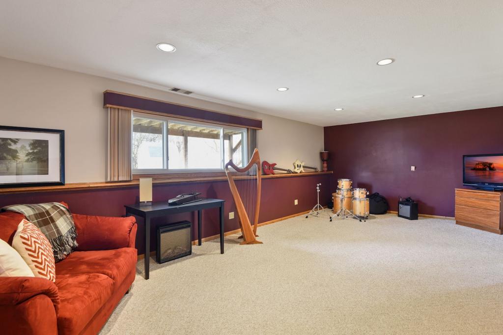 5795 Ridge Creek Road Shoreview, MN 55126 - Photo 21 of 44 Gallery Image 21