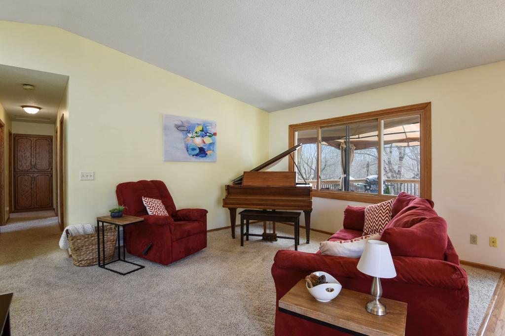 5795 Ridge Creek Road Shoreview, MN 55126 - Photo 9 of 44 Gallery Image 9