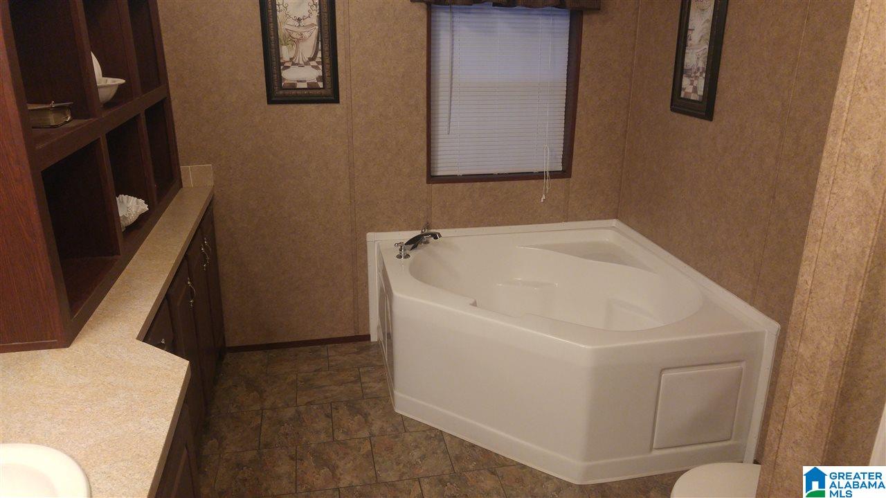 1913 Alexandria Road Weaver, AL 36277 - Photo 5 of 8