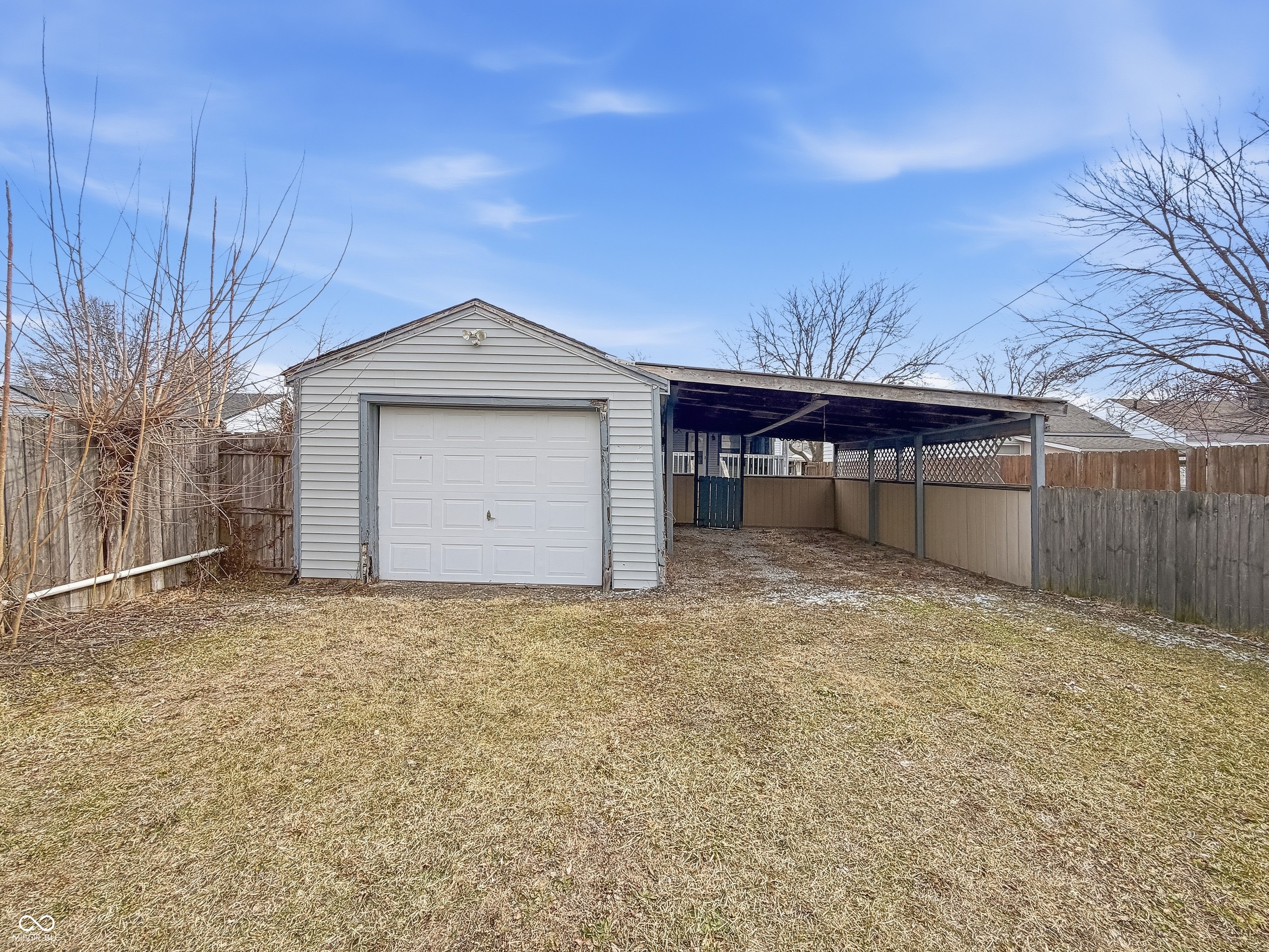 618 South Butler Avenue Indianapolis, IN 46219 - Photo 14 of 35