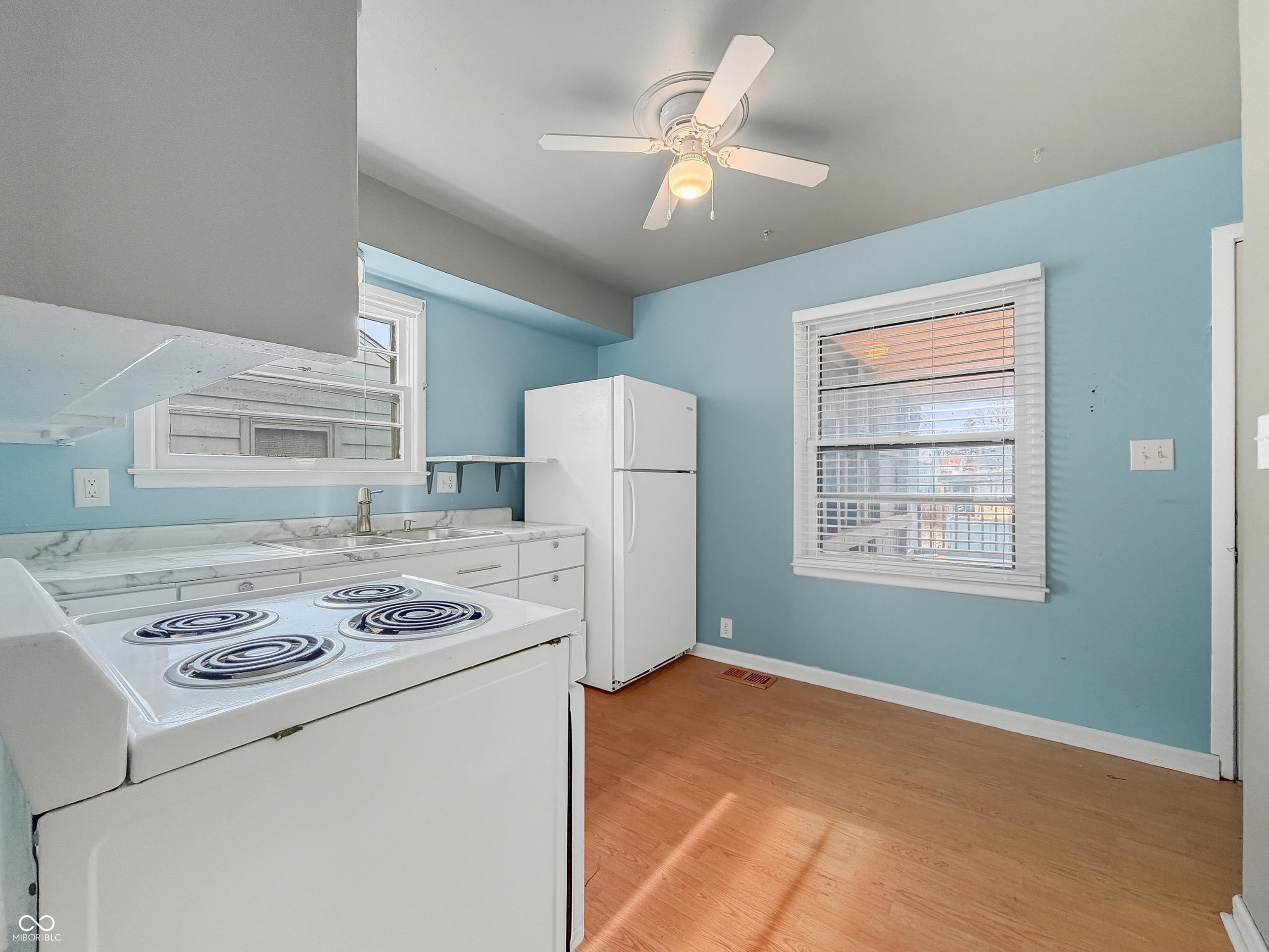 618 South Butler Avenue Indianapolis, IN 46219 - Photo 20 of 35