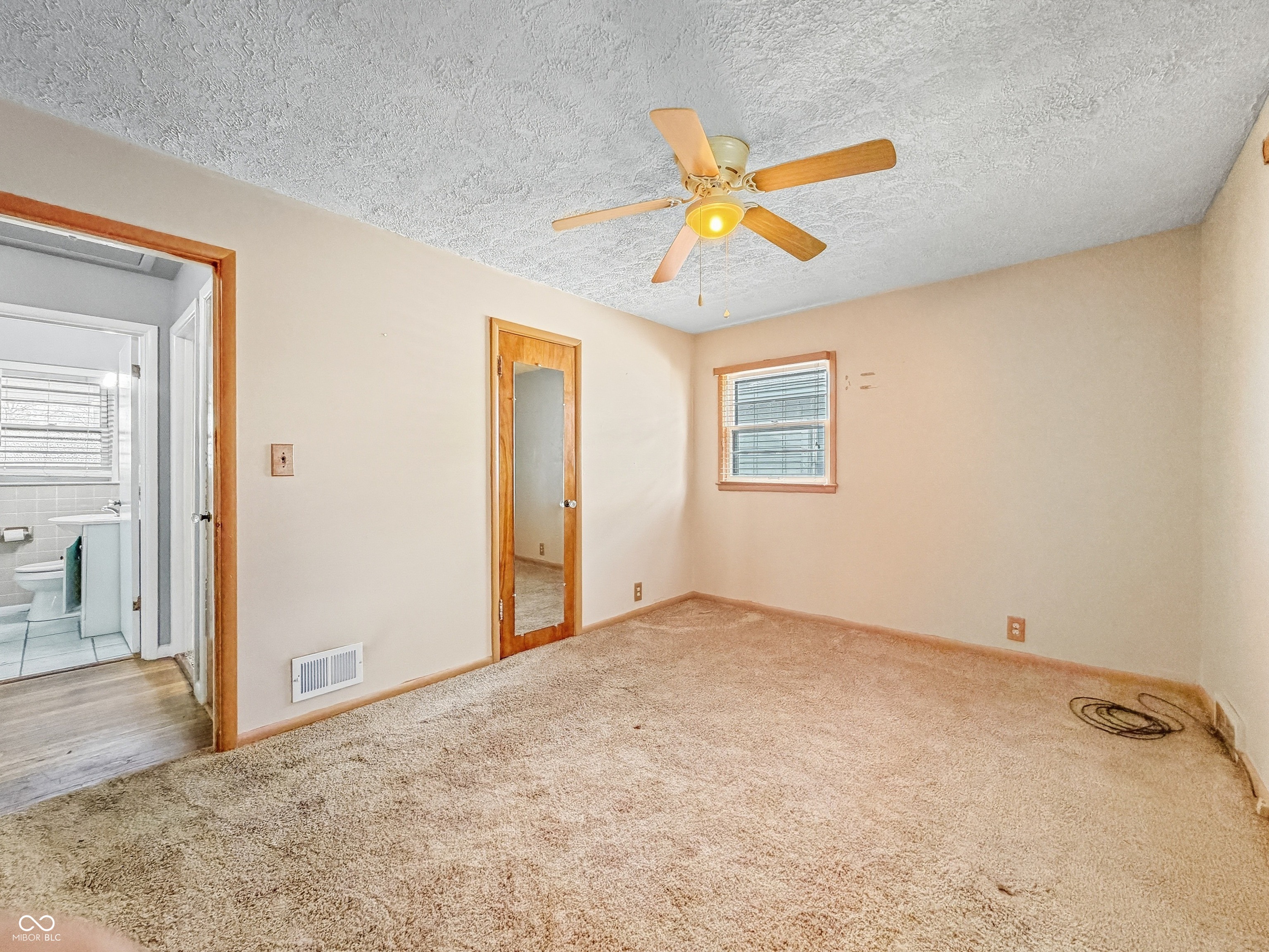 618 South Butler Avenue Indianapolis, IN 46219 - Photo 25 of 35