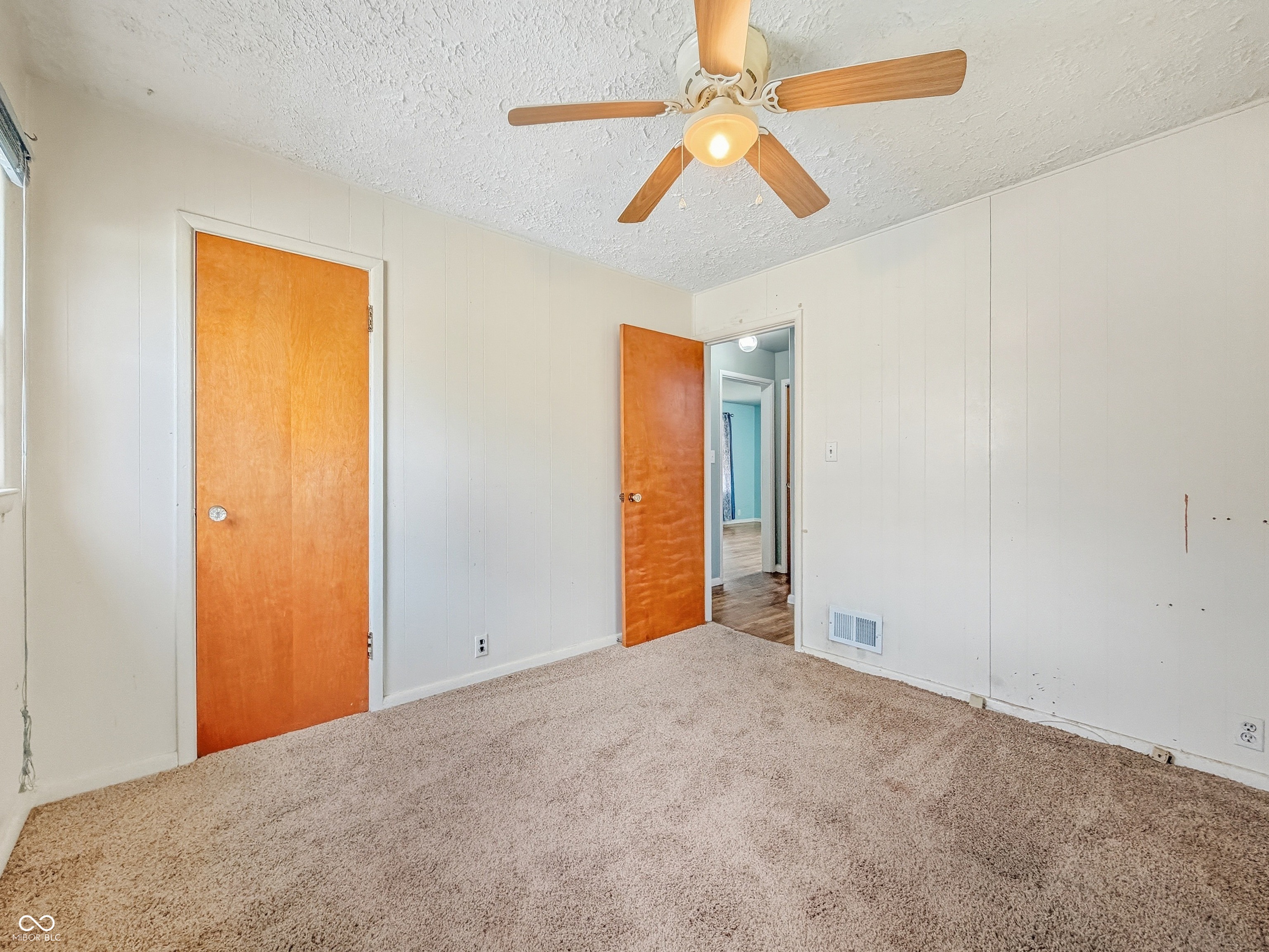 618 South Butler Avenue Indianapolis, IN 46219 - Photo 28 of 35