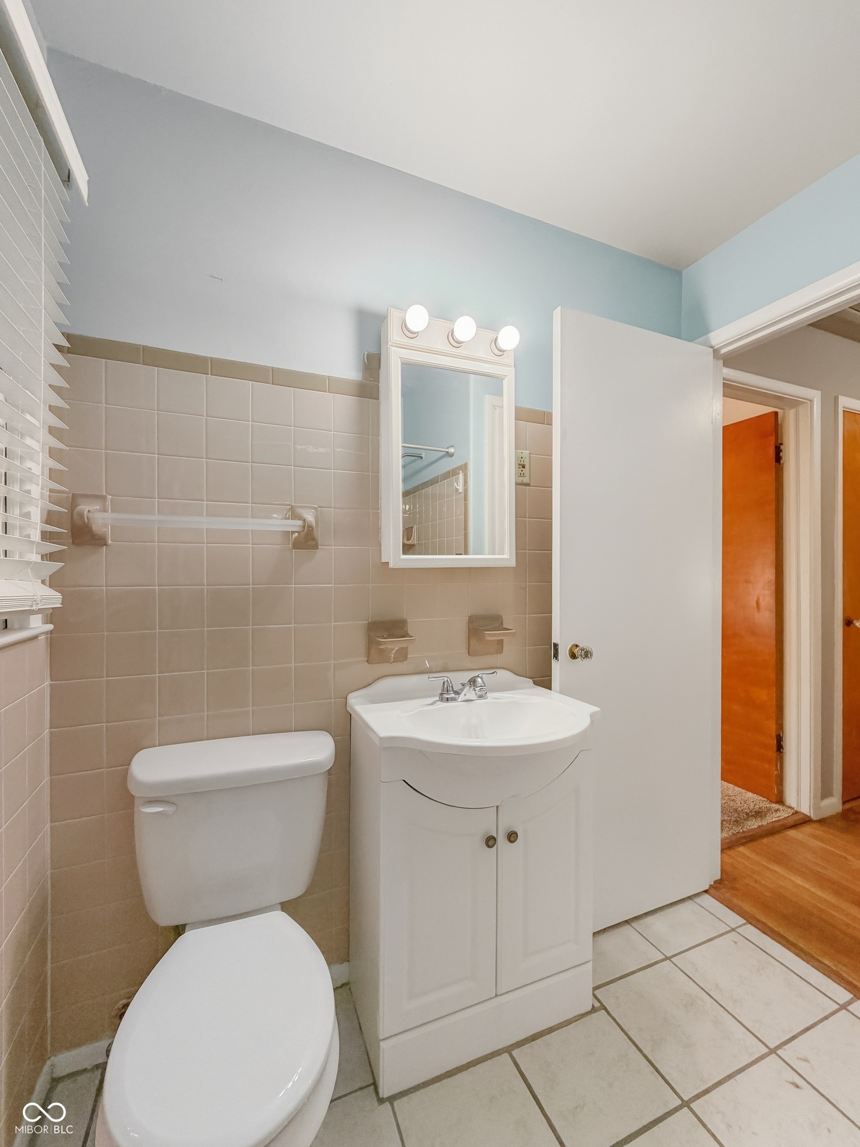 618 South Butler Avenue Indianapolis, IN 46219 - Photo 31 of 35