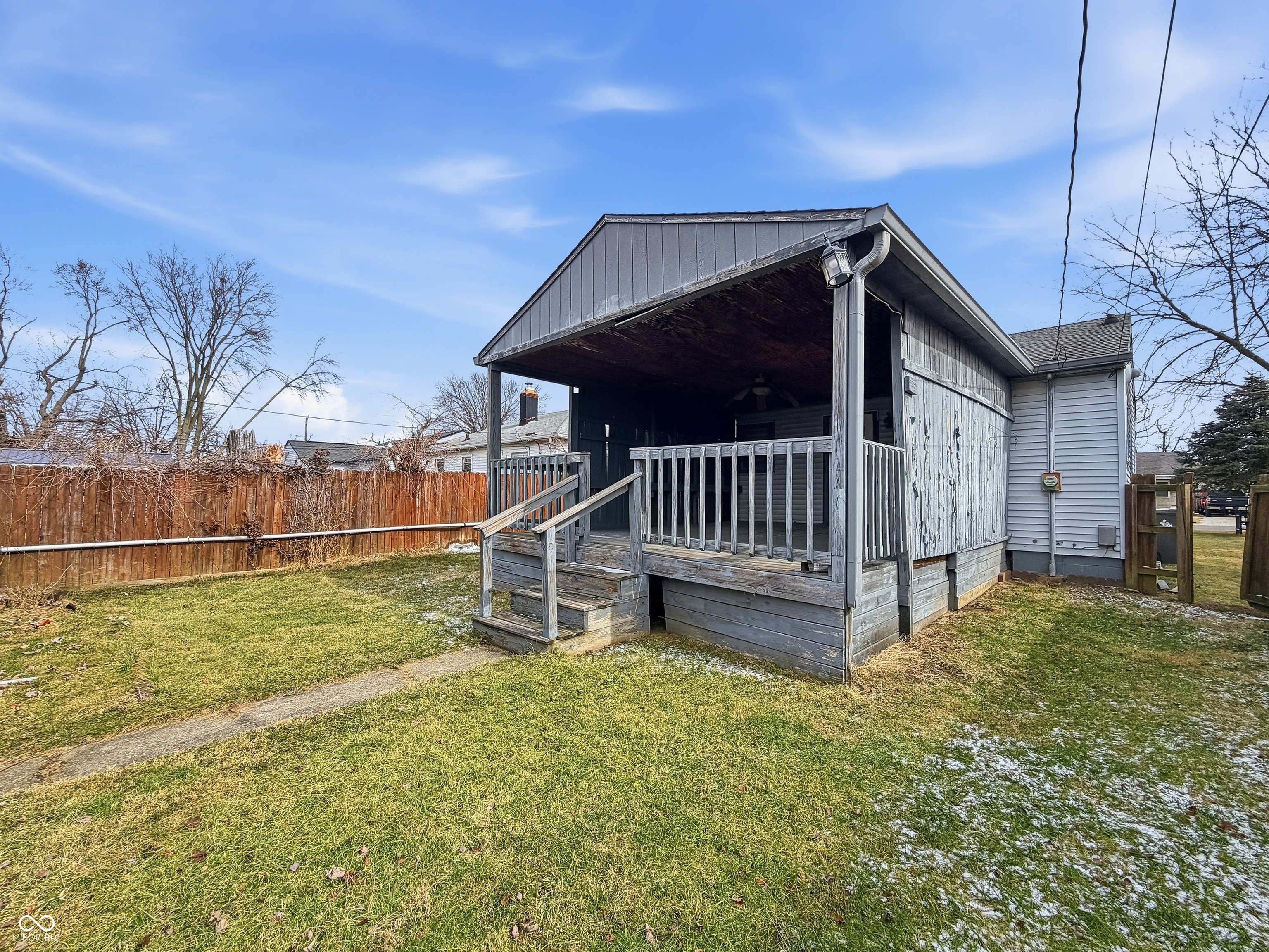 618 South Butler Avenue Indianapolis, IN 46219 - Photo 10 of 35