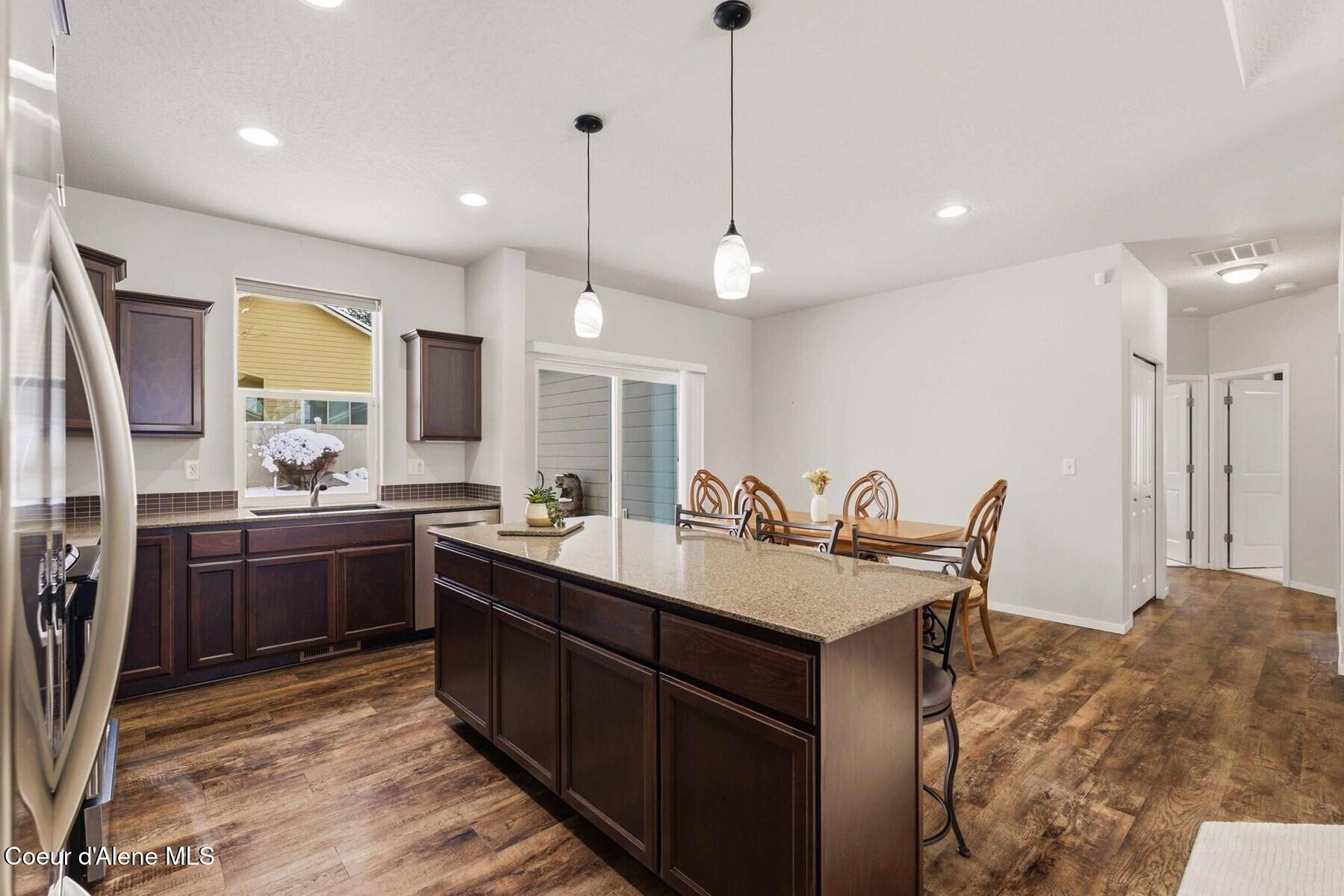 6861 Cornwall Street Coeur D'Alene, ID 83815 - Photo 11 of 25 KitchenDining