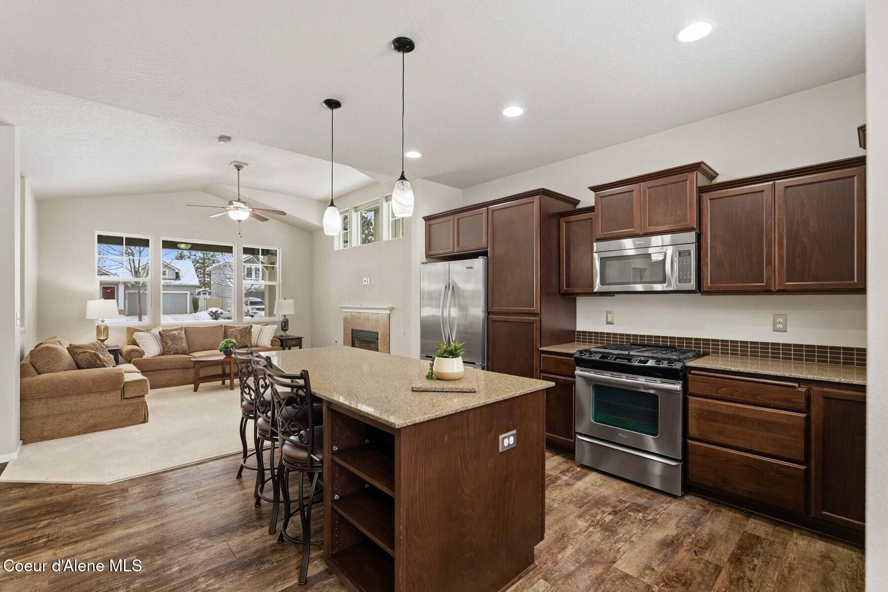 6861 Cornwall Street Coeur D'Alene, ID 83815 - Photo 9 of 25 Kitchen