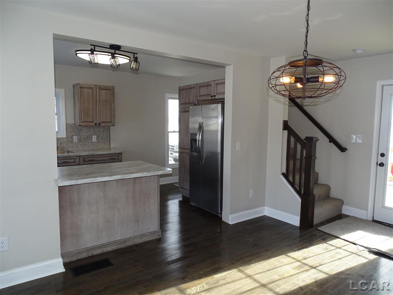 4613 Academy Road Adrian, MI 49221 - Photo 7 of 33 50063570-6.JPG