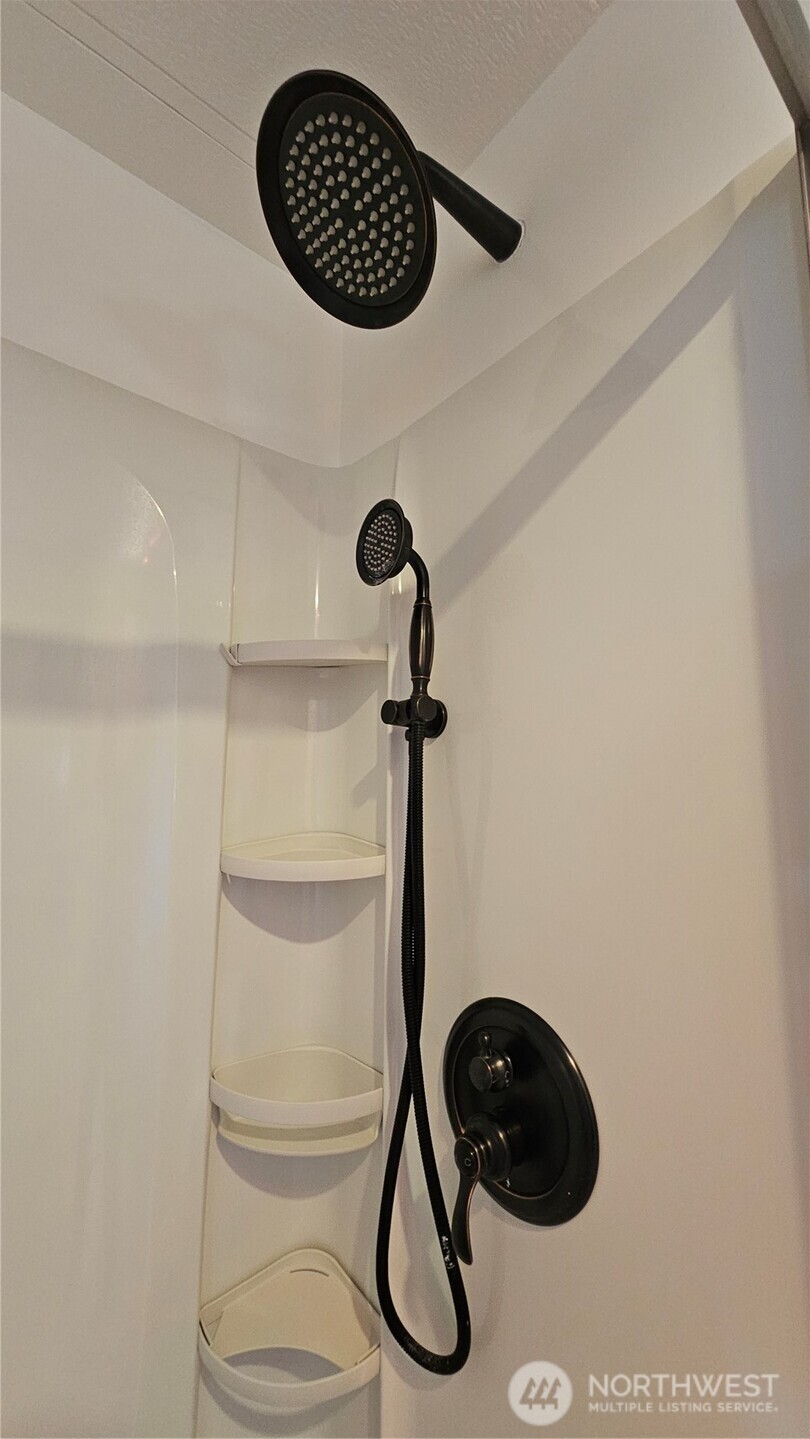 1402 22nd Street Northeast, Unit 252 Auburn, WA 98002 - Photo 19 of 36