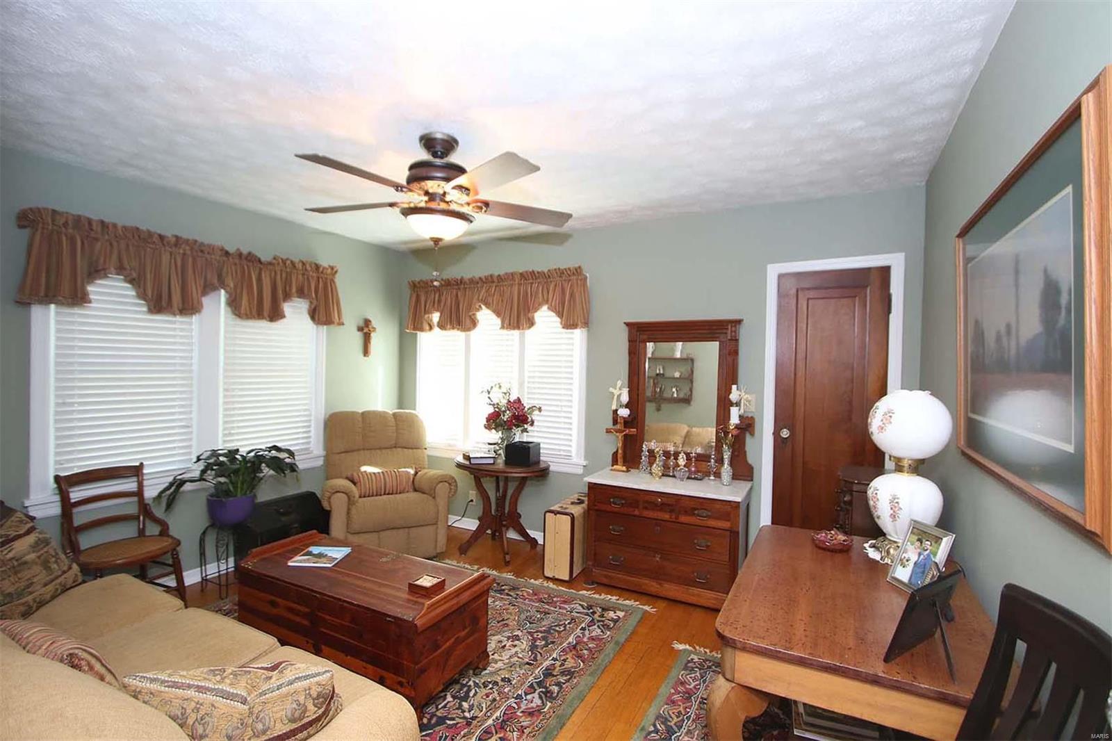 1428 Milton Road Alton, IL 62002 - Photo 15 of 22 Gallery Image 15