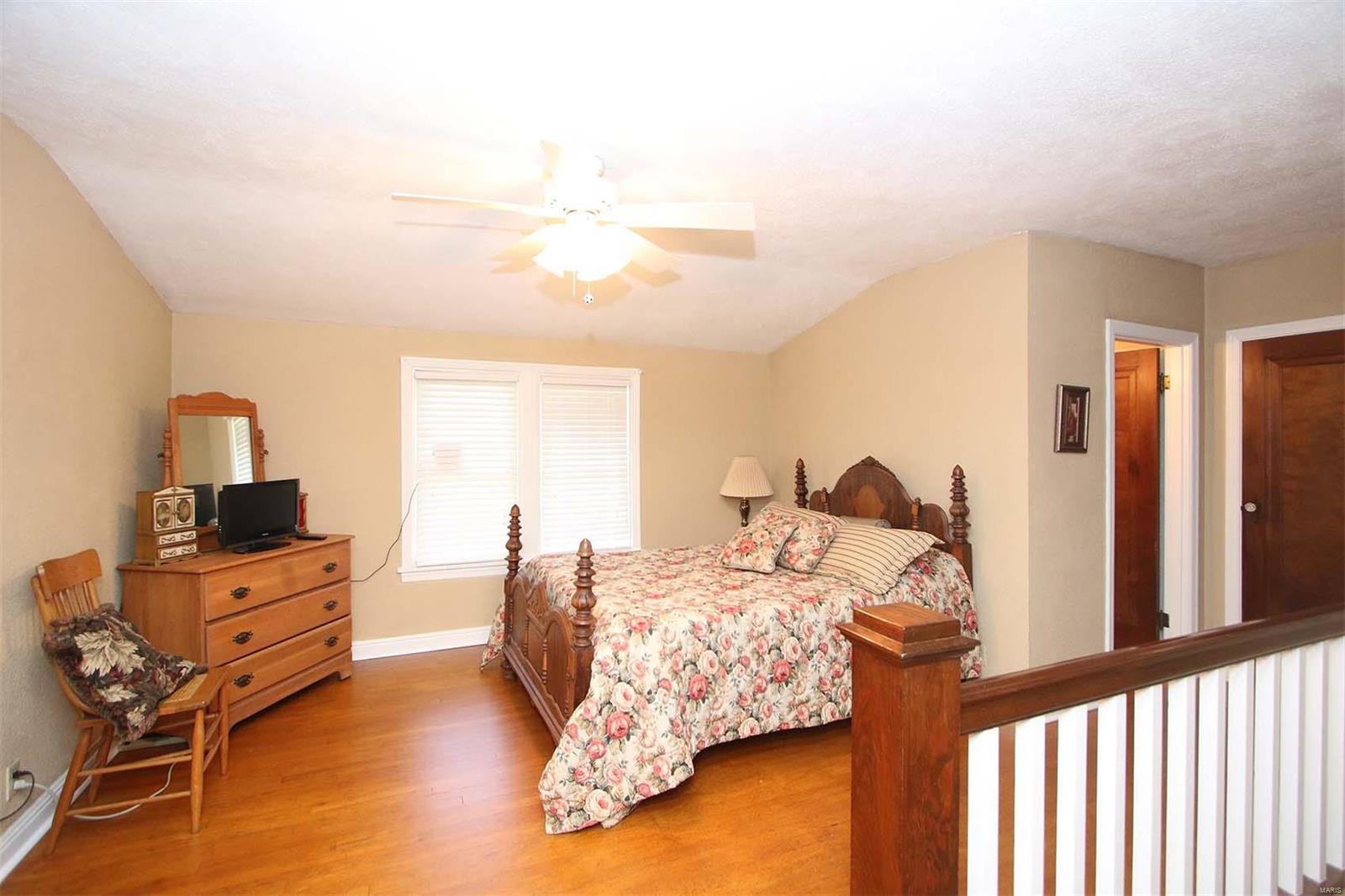 1428 Milton Road Alton, IL 62002 - Photo 21 of 22 Gallery Image 21