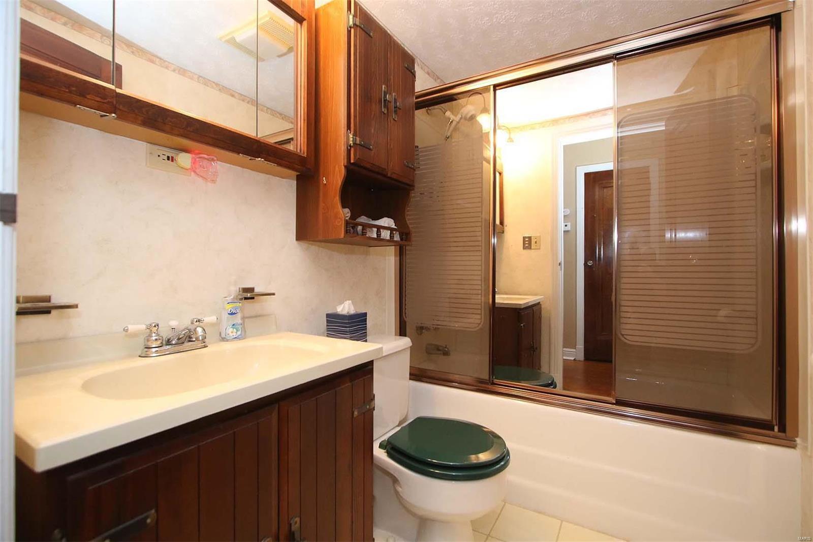 1428 Milton Road Alton, IL 62002 - Photo 22 of 22 Gallery Image 22